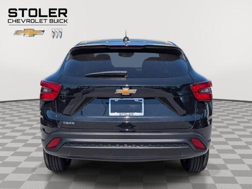 Mosaic Black Metallic 2024 Chevrolet Trax LS