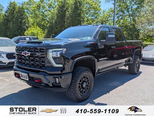 Black 2024 Chevrolet Silverado 2500 4WD Crew Cab Standard Bed ZR2