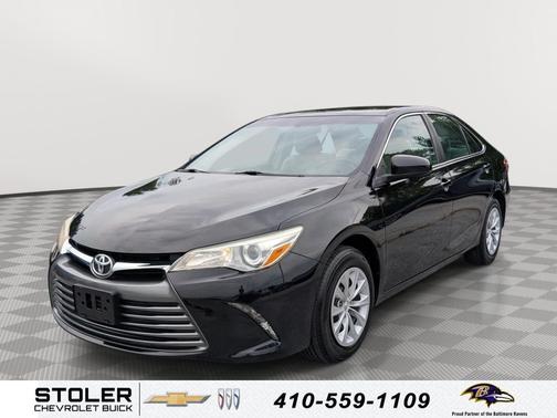 Midnight Black Metallic 2017 Toyota Camry XLE