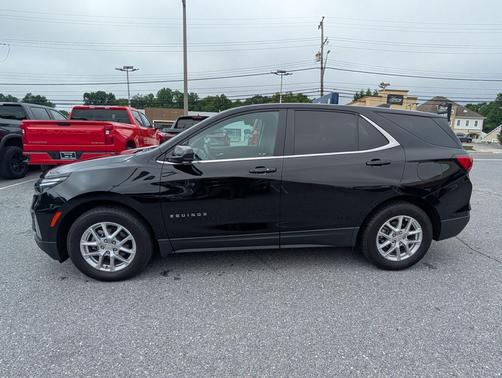 Mosaic Black Metallic 2023 Chevrolet Equinox 1LT