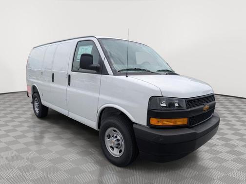 Summit White 2026 Chevrolet Express 2500 3500 Regular Wheelbase, WT, RWD