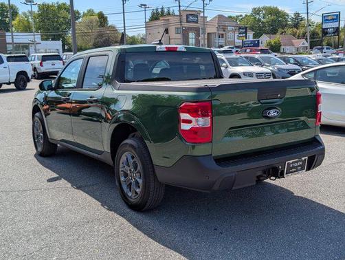 Eruption Green 2025 Ford Maverick XLT
