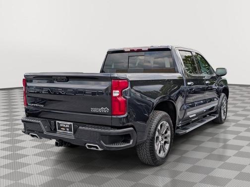 Dark Ash Metallic 2023 Chevrolet Silverado 1500 High Country