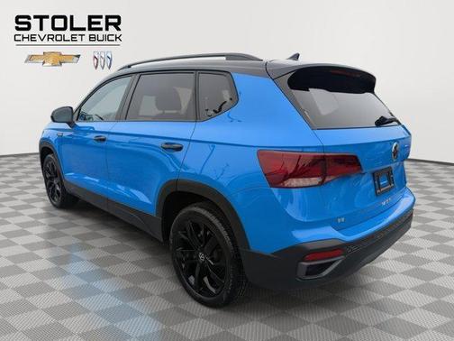 2024 Volkswagen Taos 1.5T SE Black