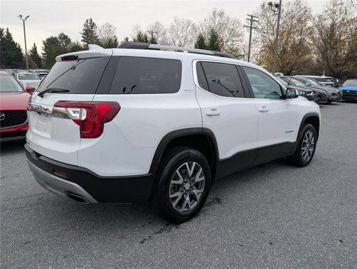 2023 GMC Acadia FWD SLT