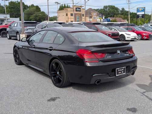 Black Sapphire Metallic 2018 BMW 640 i xDrive