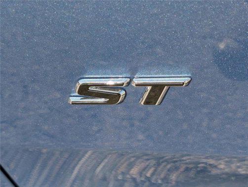 Ocean Blue Metallic 2026 Buick Envista Sport Touring FWD