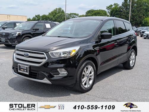 Magnetic Metallic 2019 Ford Escape SE