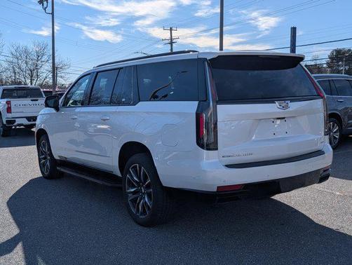 2024 Cadillac Escalade ESV Sport