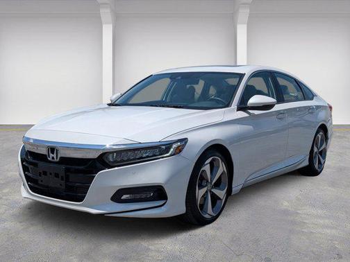2019 Honda Accord Touring 2.0T
