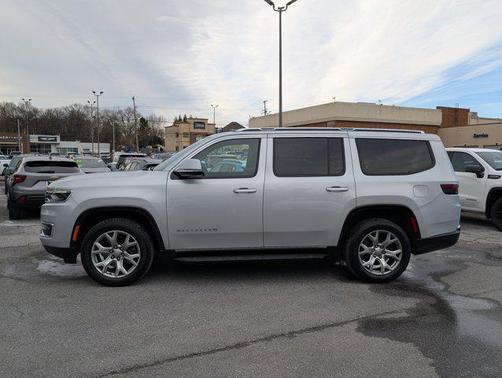 2022 Jeep Wagoneer Series II 4x4