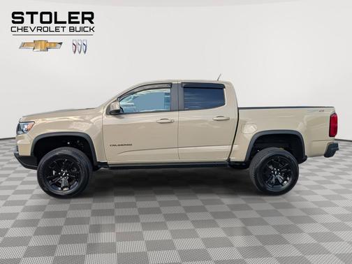Sand Dune Metallic 2022 Chevrolet Colorado ZR2