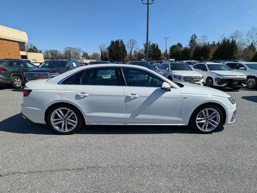2024 Audi A4 45 S line Premium Plus