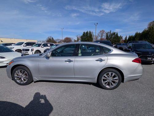 2013 INFINITI M37x Base