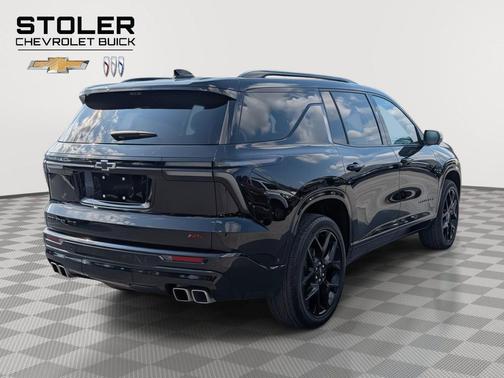 Mosaic Black Metallic 2024 Chevrolet Traverse RS