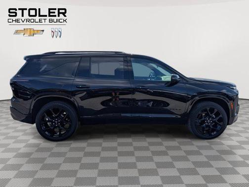 Mosaic Black Metallic 2024 Chevrolet Traverse RS
