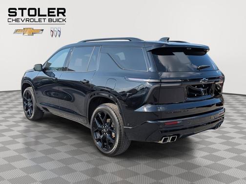 Mosaic Black Metallic 2024 Chevrolet Traverse RS