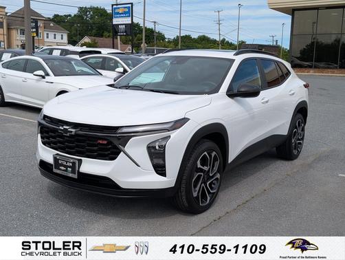 Summit White 2024 Chevrolet Trax FWD 2RS