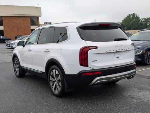 2022 Kia Telluride S
