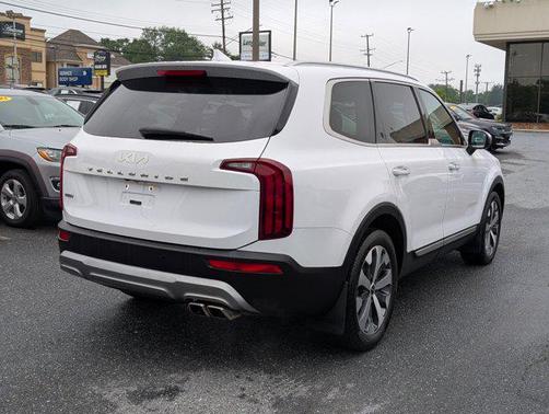 2022 Kia Telluride S