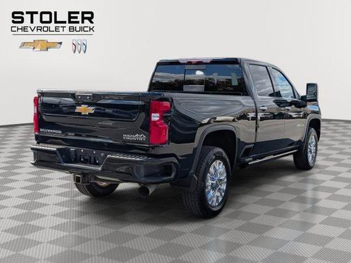 2022 Chevrolet Silverado 2500 High Country