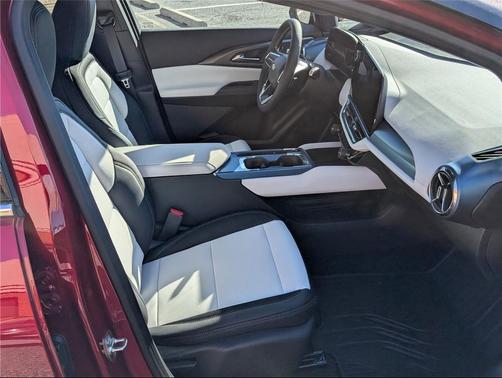 Radiant Red Tintcoat 2026 Chevrolet Equinox EV LT