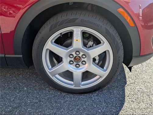 Radiant Red Tintcoat 2026 Chevrolet Equinox EV LT