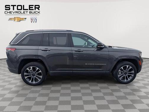 2022 Jeep Grand Cherokee Overland