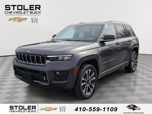 Baltic Gray Metallic Clearcoat 2022 Jeep Grand Cherokee Overland