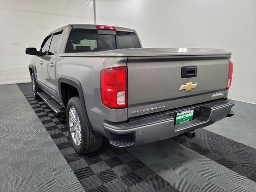 2017 Chevrolet Silverado 1500 High Country