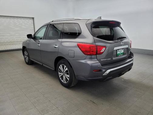 2019 Nissan Pathfinder SV