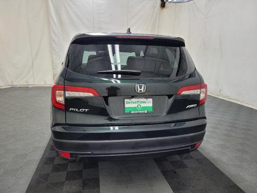 Black Forest Pearl 2019 Honda Pilot LX