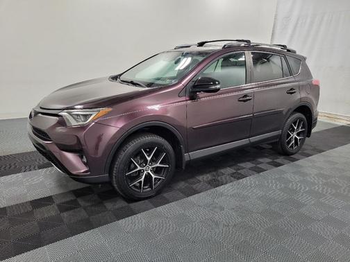 2017 Toyota RAV4 SE
