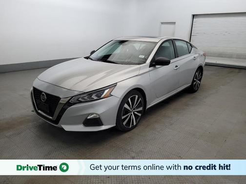 Brilliant Silver Metallic 2020 Nissan Altima SR Intelligent AWD