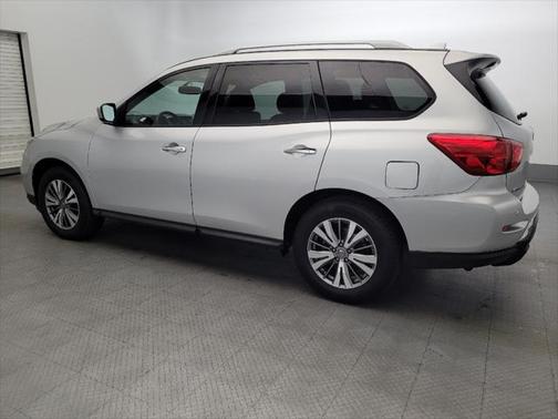 2019 Nissan Pathfinder SV