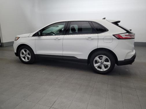 2020 Ford Edge SE