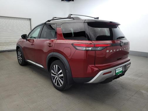 Scarlet Ember Tintcoat 2022 Nissan Pathfinder Platinum 4WD