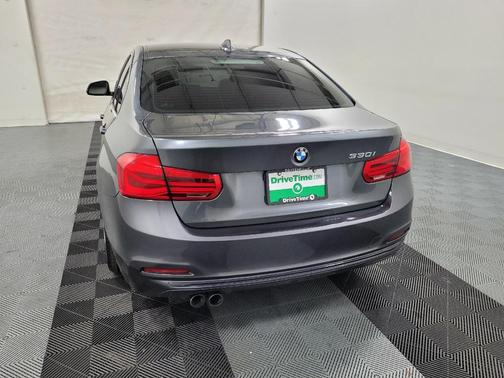 2018 BMW 330