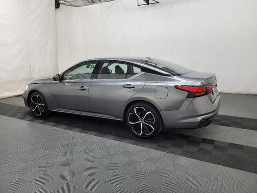Gray 2023 Nissan Altima 2.5 SR