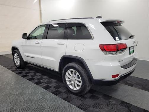2022 Jeep Grand Cherokee Laredo