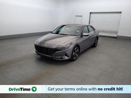 Gray 2023 Hyundai ELANTRA Limited
