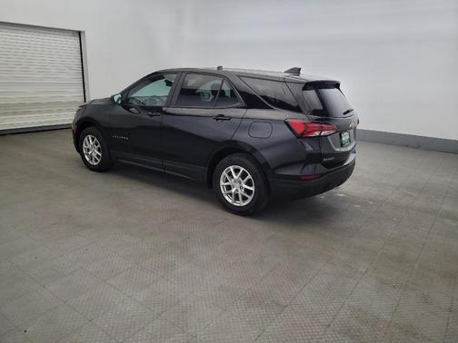 Mosaic Black Metallic 2023 Chevrolet Equinox LS