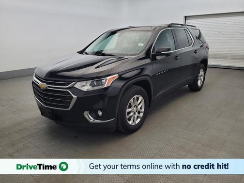 Mosaic Black Metallic 2019 Chevrolet Traverse LT Cloth