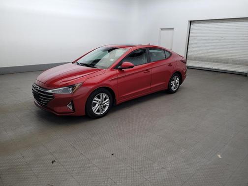 Red 2020 Hyundai ELANTRA Value Edition
