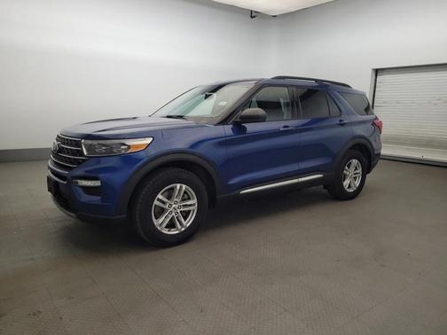 Atlas Blue Metallic 2021 Ford Explorer XLT