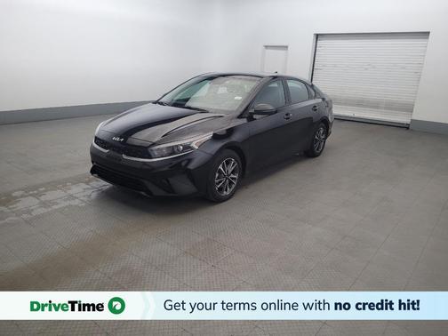 Aurora Black 2023 Kia Forte LXS