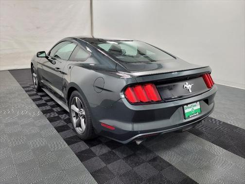 2016 Ford Mustang V6