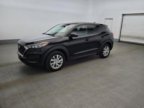 Black Noir Pearl 2019 Hyundai TUCSON SE
