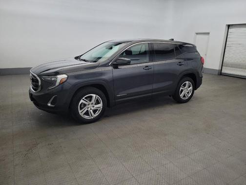 Gray 2018 GMC Terrain SLE