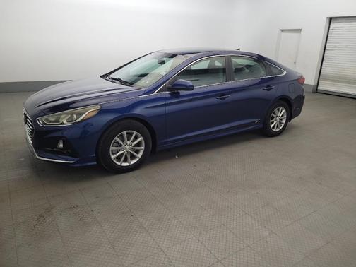 Lakeside Blue 2019 Hyundai SONATA SE